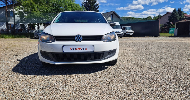 Volkswagen Polo cena 17900 przebieg: 168000, rok produkcji 2010 z Sępopol małe 254
